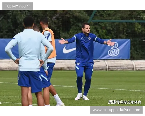 体育迷因球员转会引发群体行为监管讨论